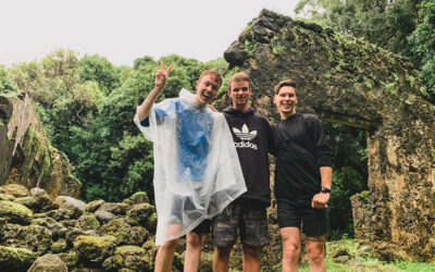 Lulumahu Falls & Kaniakapupu Ruins in Hawaii on Oahu