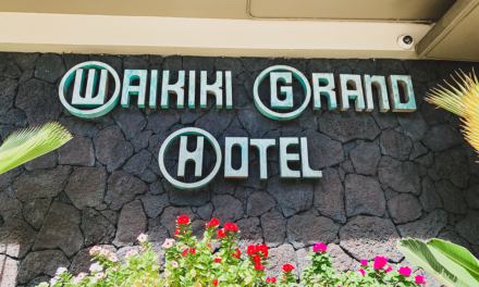 Waikiki Grand Hotel and Hula’s Bar & Lei Stand on Oahu
