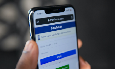 4 Reasons to Delete Facebook