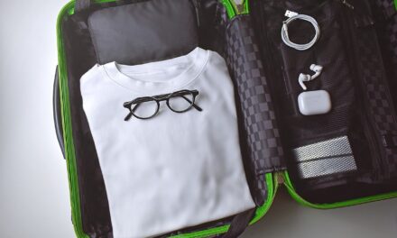 Packing Tips for a Stress-Free Flying Experience While Traveling
