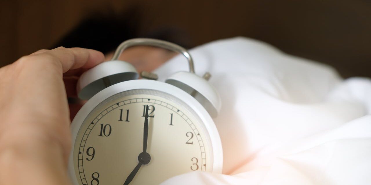 Embracing the Extra Hour: Renewal & Strategy Post-Daylight Saving Time