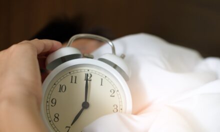 Embracing the Extra Hour: Renewal & Strategy Post-Daylight Saving Time