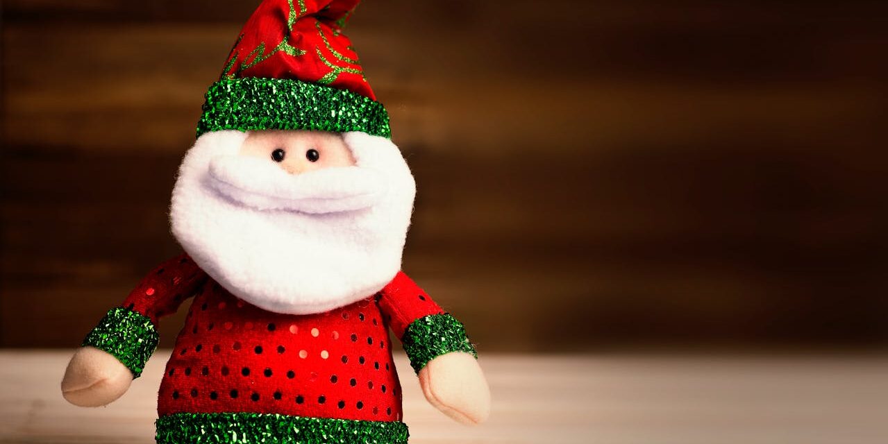 The History of Santa Claus Around the World & Each Country