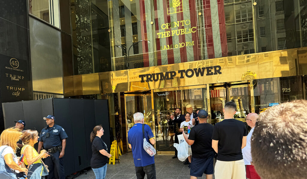 Donald Trump impersonator at the entrance of Trump Tower