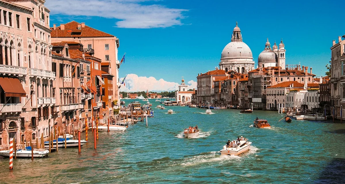 Italy’s Power Centers: Regional Authority, Cultural Gravity, and Fragmented Influence